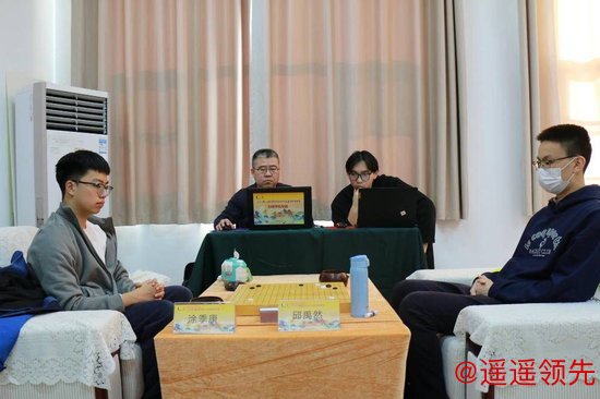 涂季康vs邱禹然